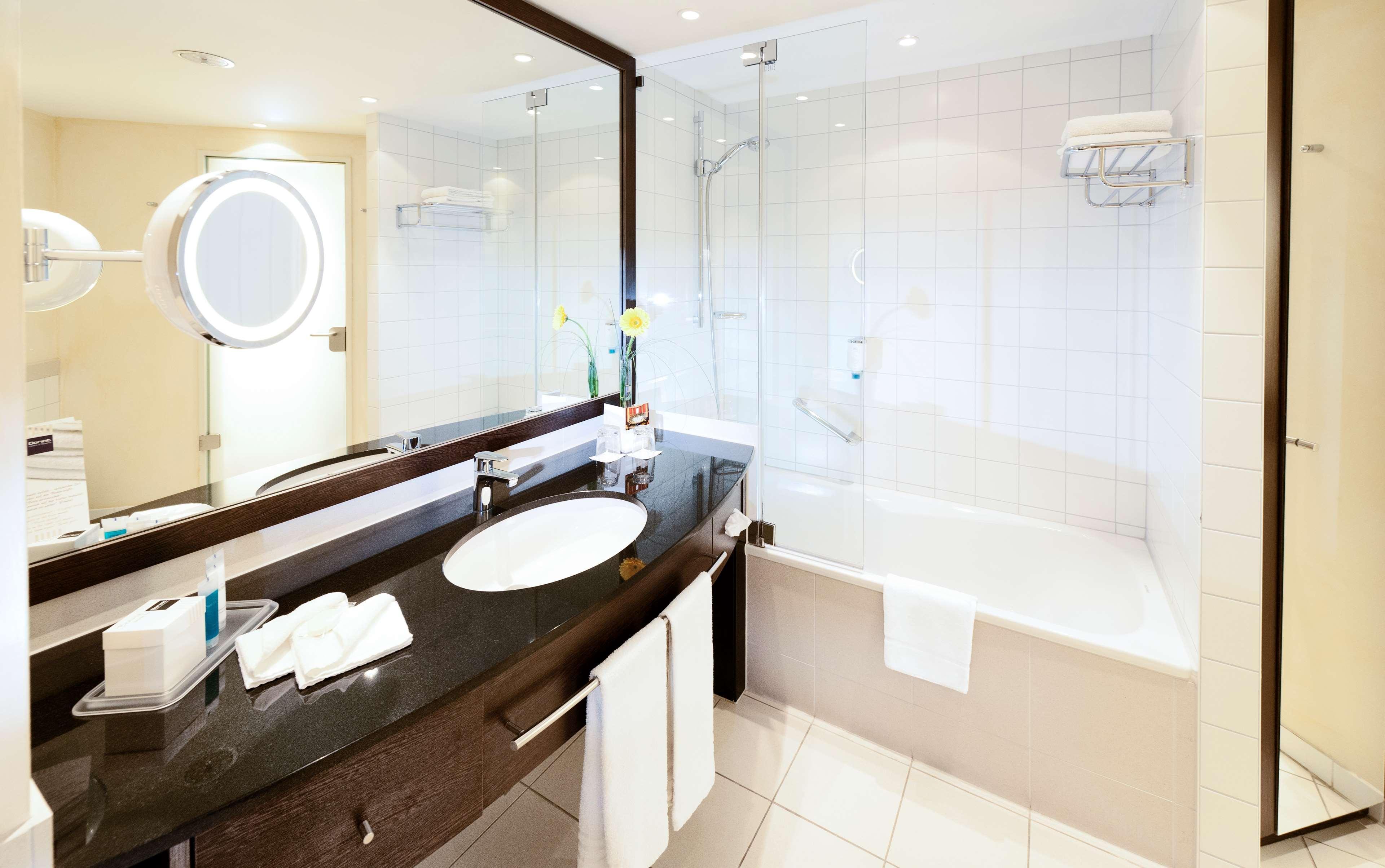 Dorint An Der Messe Koeln Hotel Ngoại thất bức ảnh