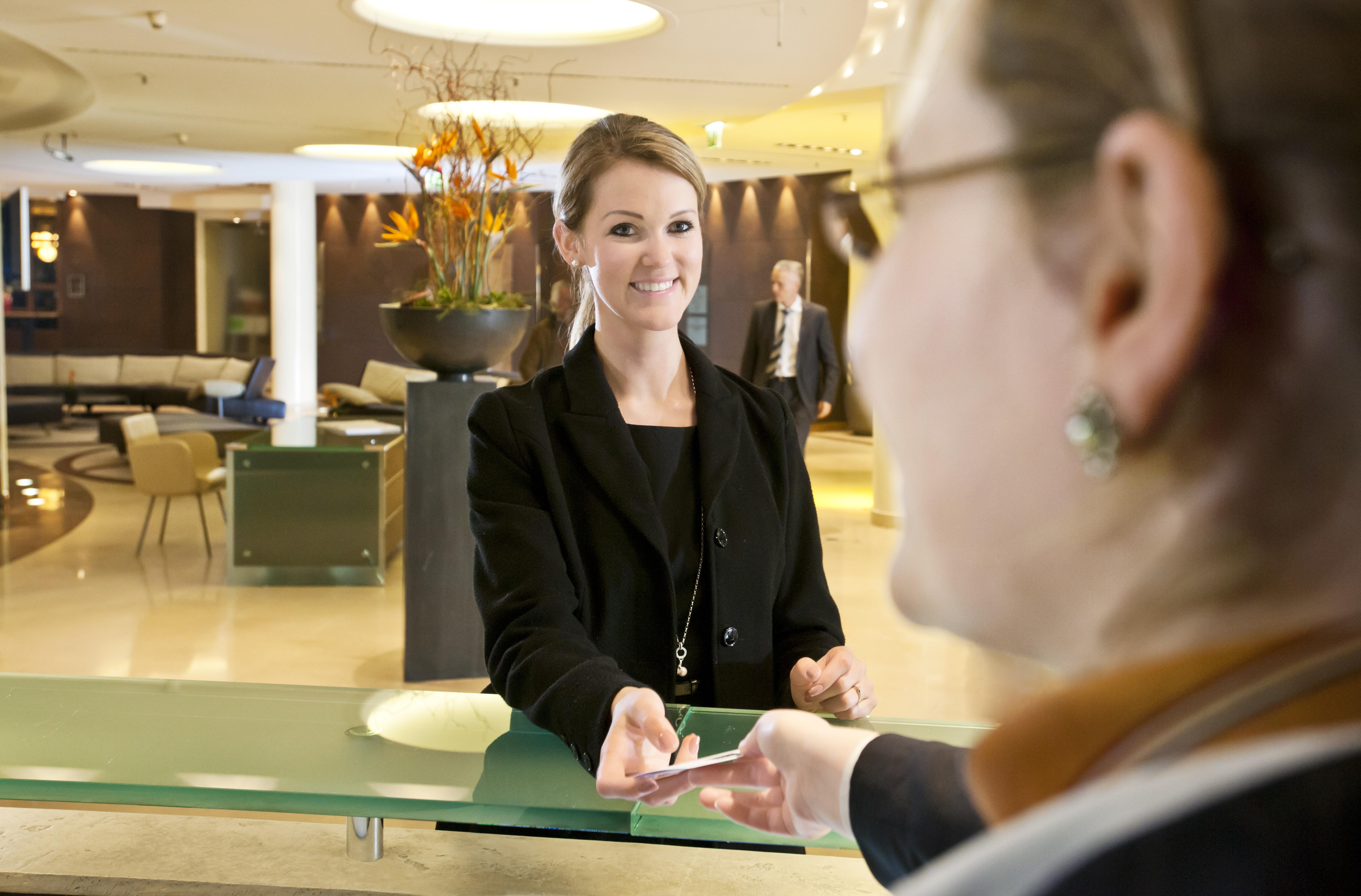Dorint An Der Messe Koeln Hotel Ngoại thất bức ảnh
