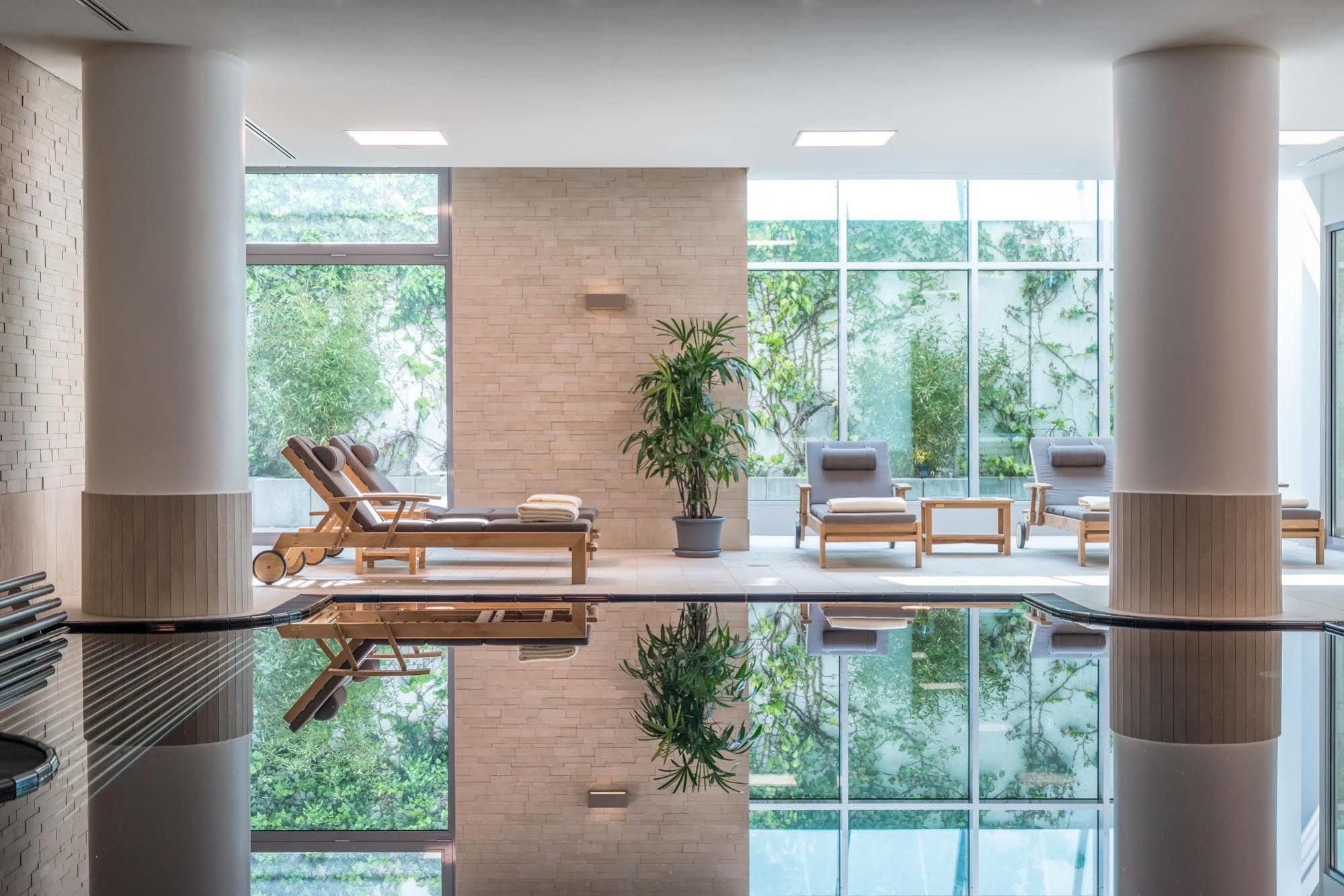 Dorint An Der Messe Koeln Hotel Ngoại thất bức ảnh